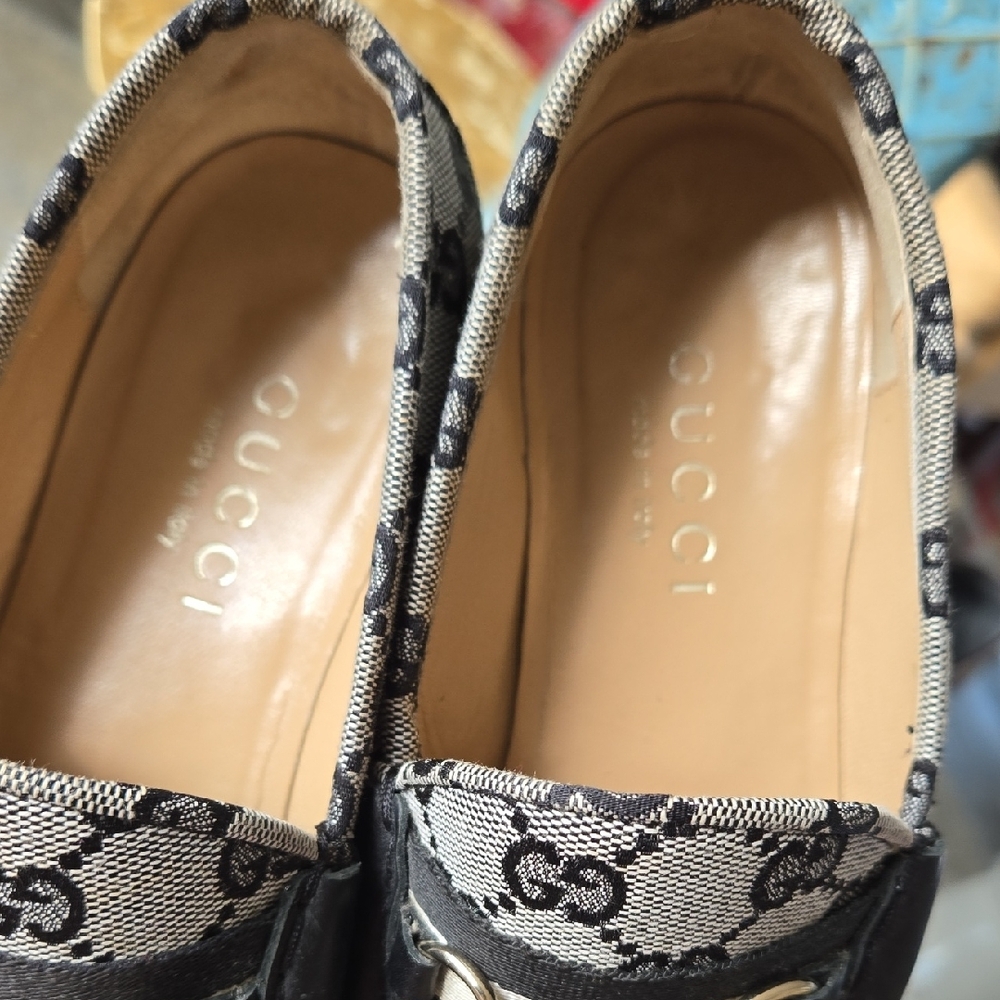 Gucci Gray and Black Monogram Loafers - Picture 6 of 17